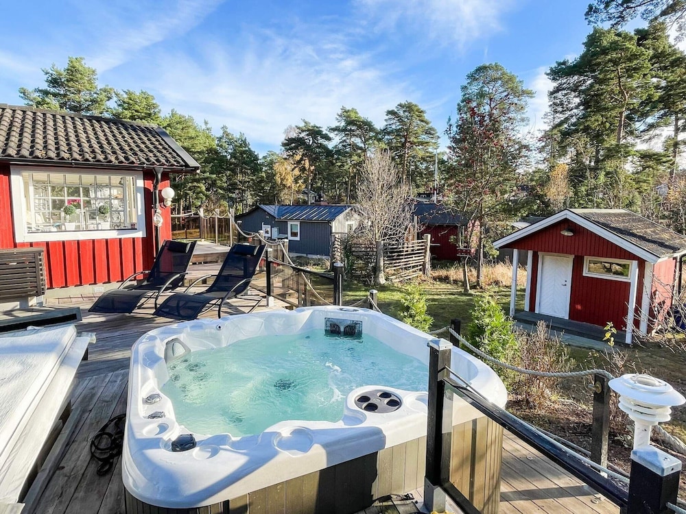 7 Person Holiday Home in Monsteras