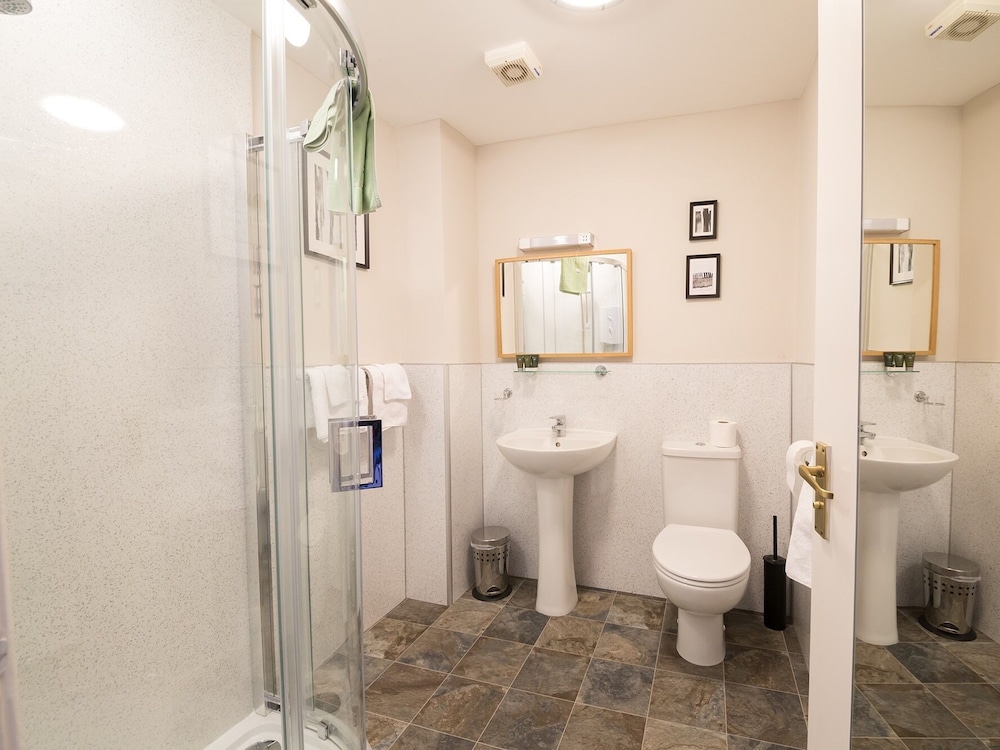 Munro Guest House