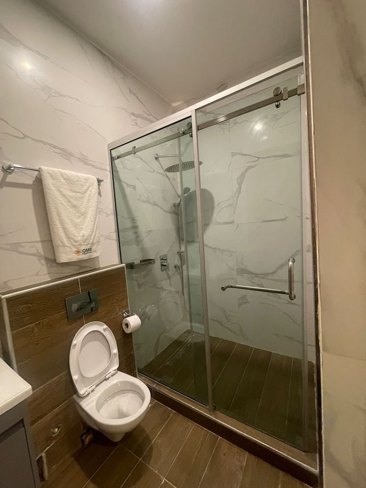 QMB Apartment