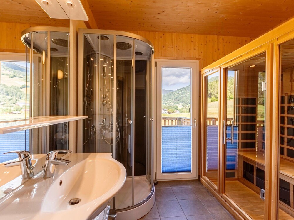 Modern Chalet With Infrared Sauna