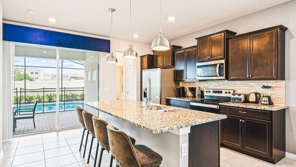 Windsor Island Resort 5br Villa Pool Near Disney