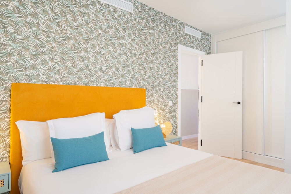 Feelathome Atarazanas Apartments 18