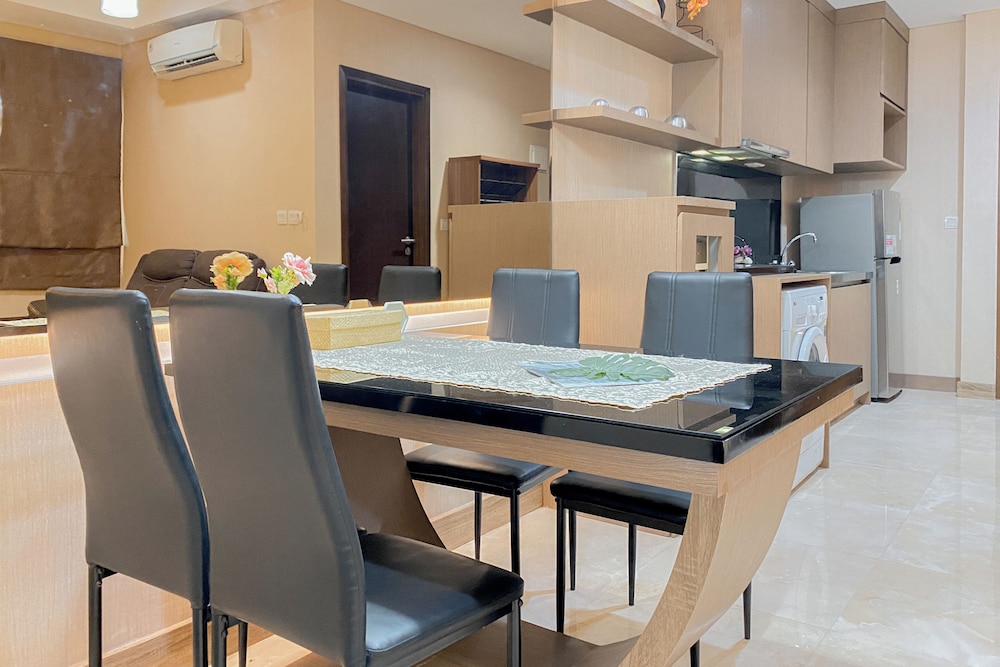 Spacious And Comfy 1Br At L'Avenue Pancoran Apartment