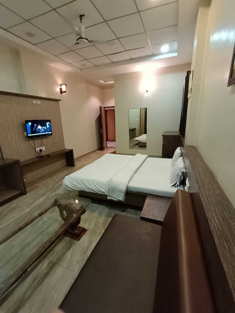 Maharaja Agrasen Resort