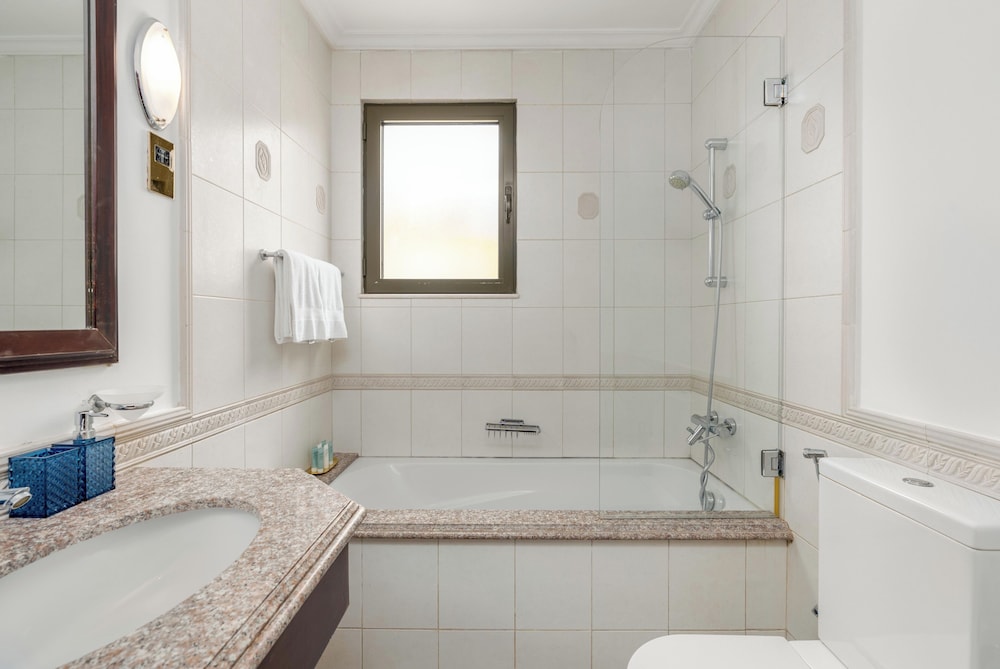 Private Palm Villa - Mint Stay