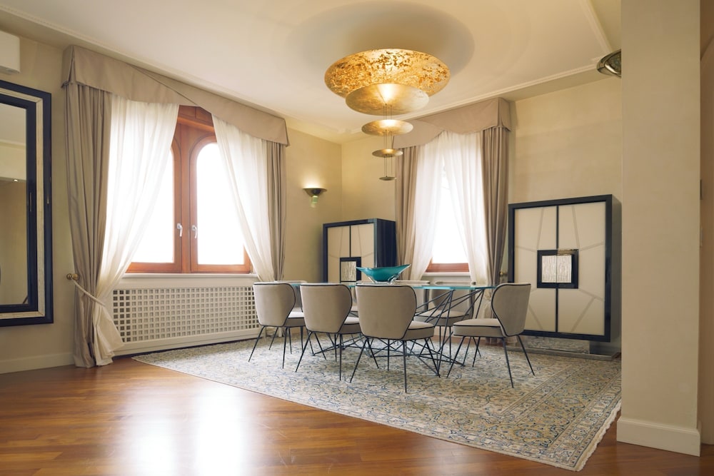 Villa Angela - Italian Homing