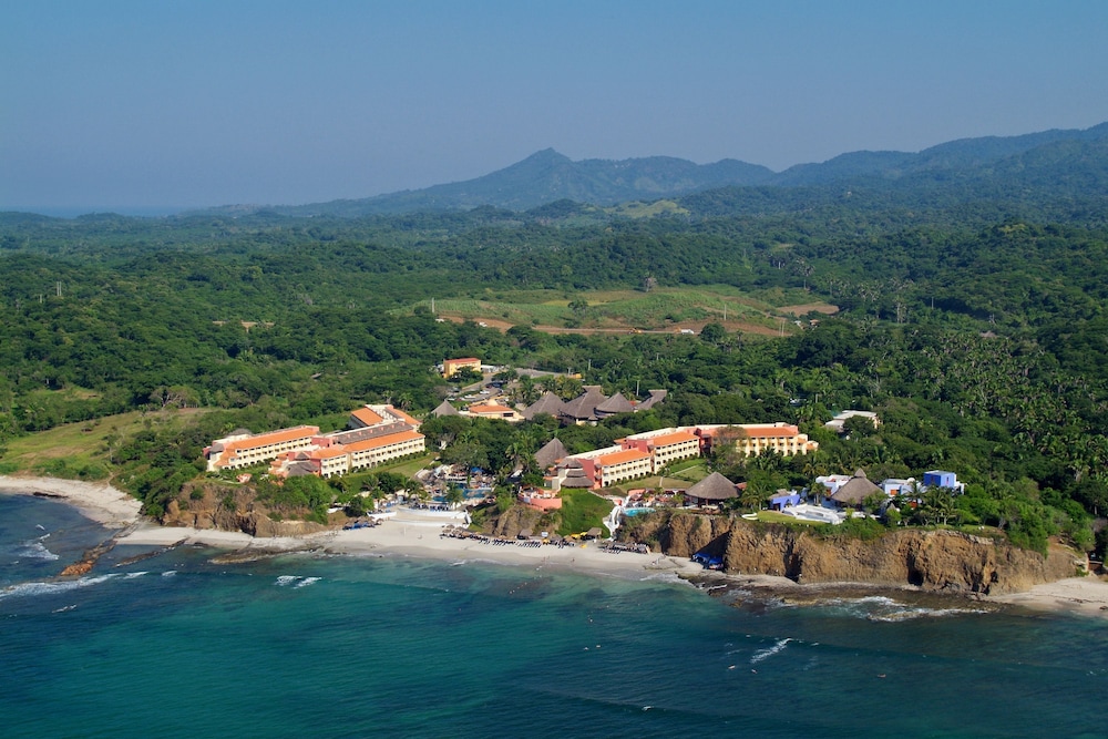 Family Selection at Grand Palladium Vallarta Resort  Spa - All Inclusive - Property Image 1
