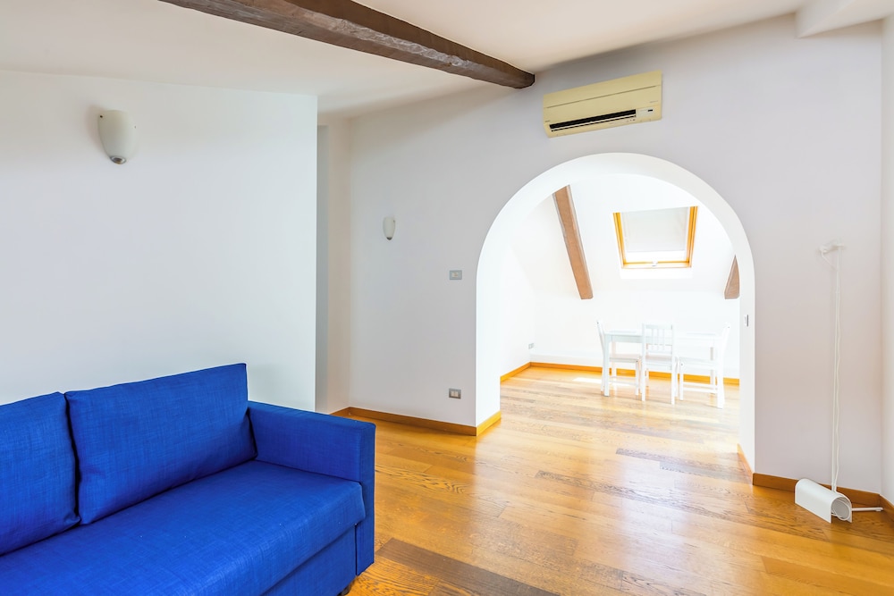 Attico al Duomo by Napoliapartments