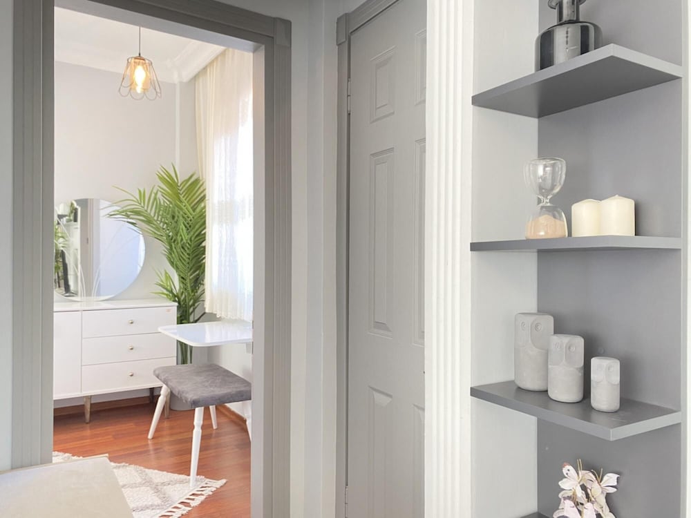 Modern and Stylish Flat Near Taksim Square