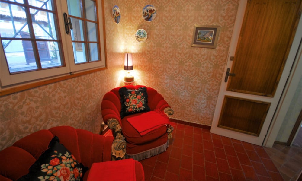Charming Villa With Spacious Garden Near the sea view 5