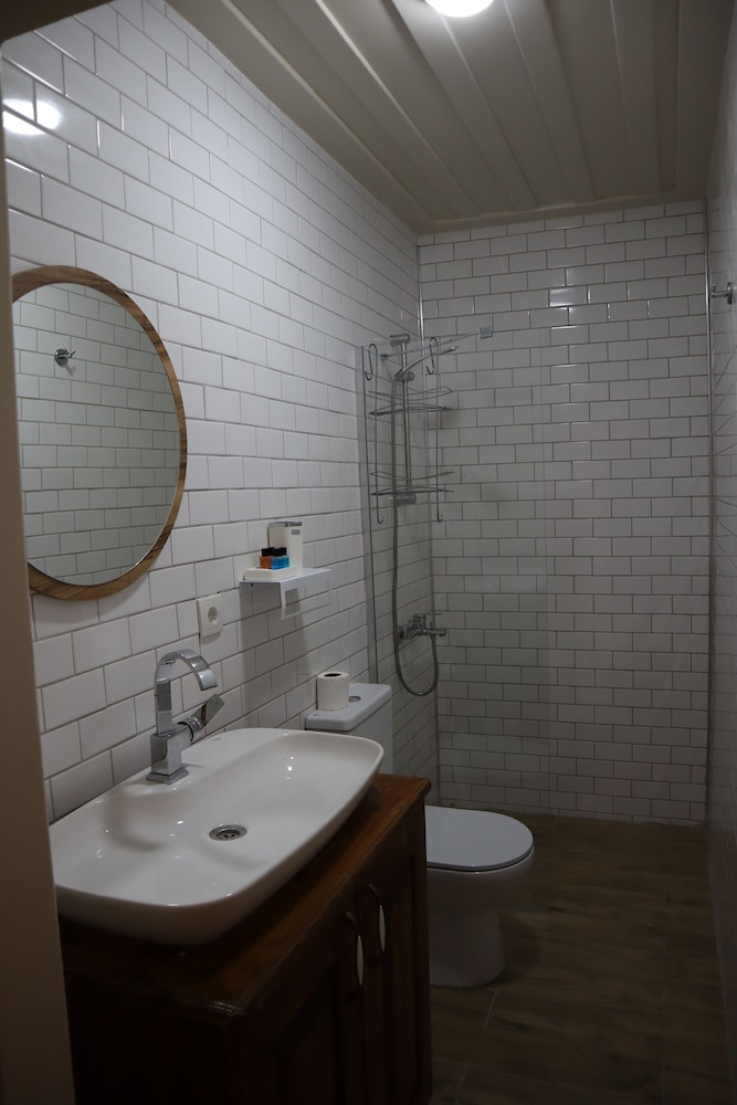 Akhan Butik Otel - Image 14