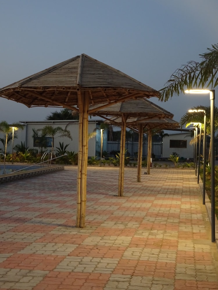 SIMBOR BEACH RESORT
