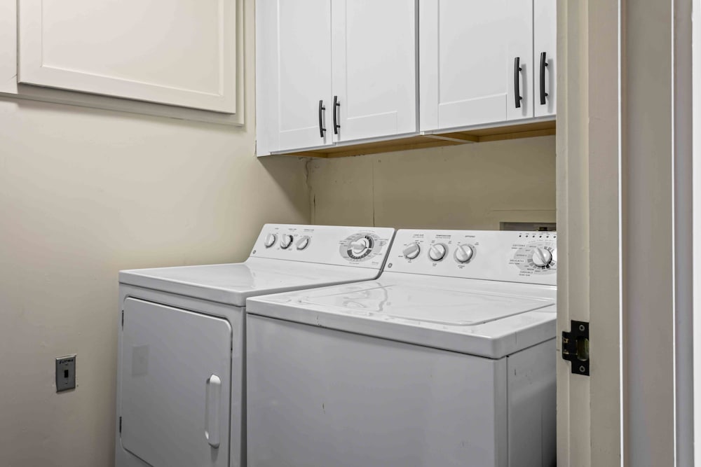 1733 - Daystar Three Bedroom with Spa 3 Condo