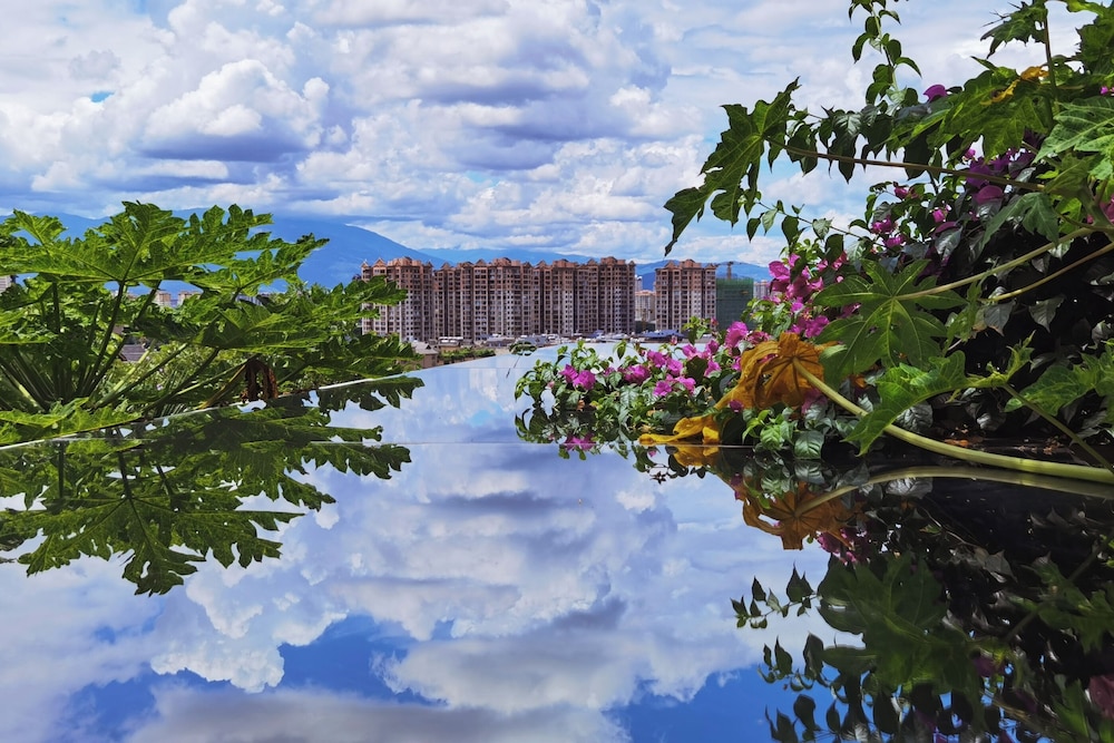 Zhaizili Resort Xishuangbanna