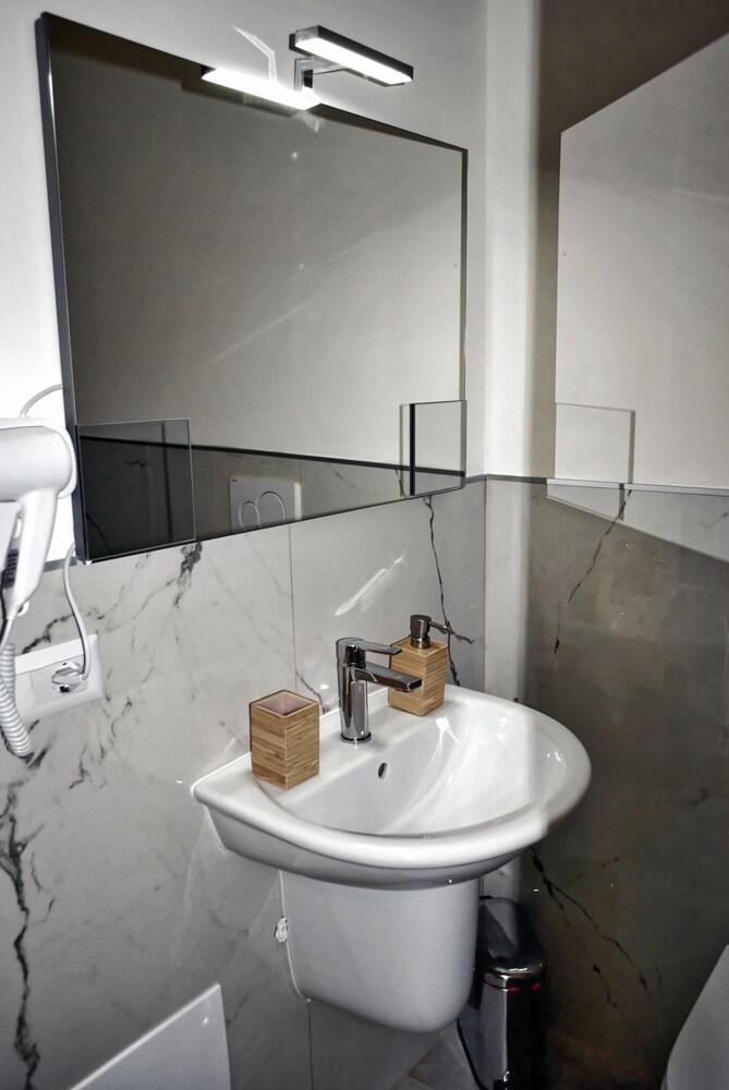 Rooms & Breakfast Centrale
