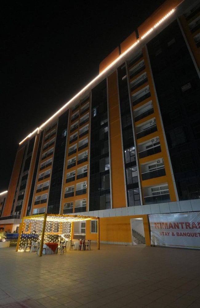 Nimantrana