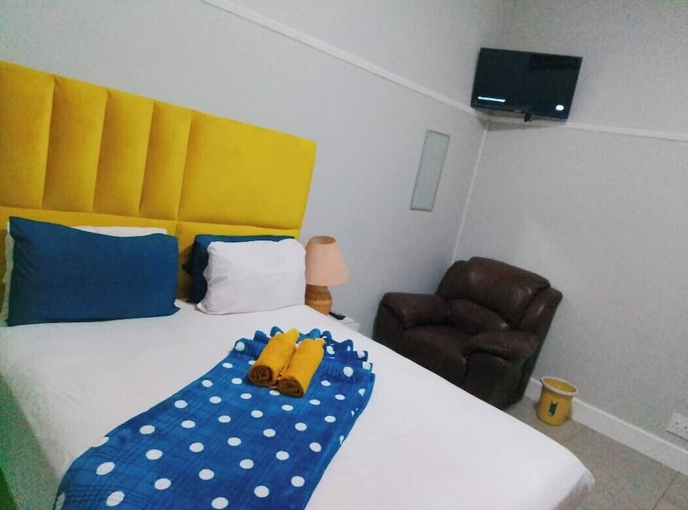 Neo & ruks guest house goodwood