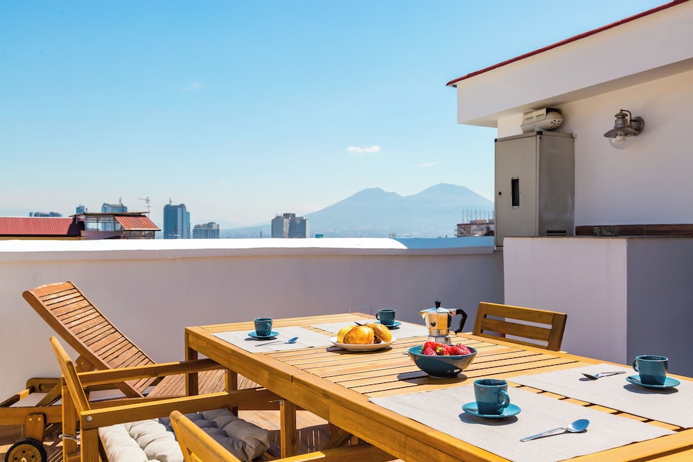 Viewsuvio Terrace at Historical Center