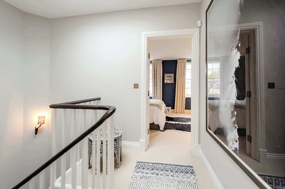 Gorgeous 3 bed House in Sloane Square