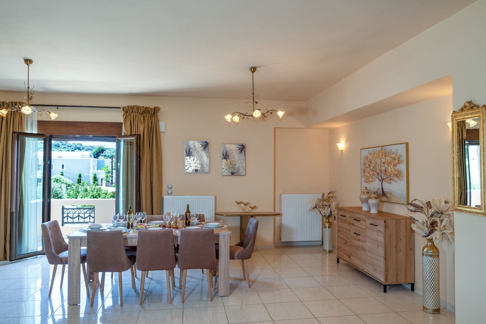 Amalia Villa with Private Pool