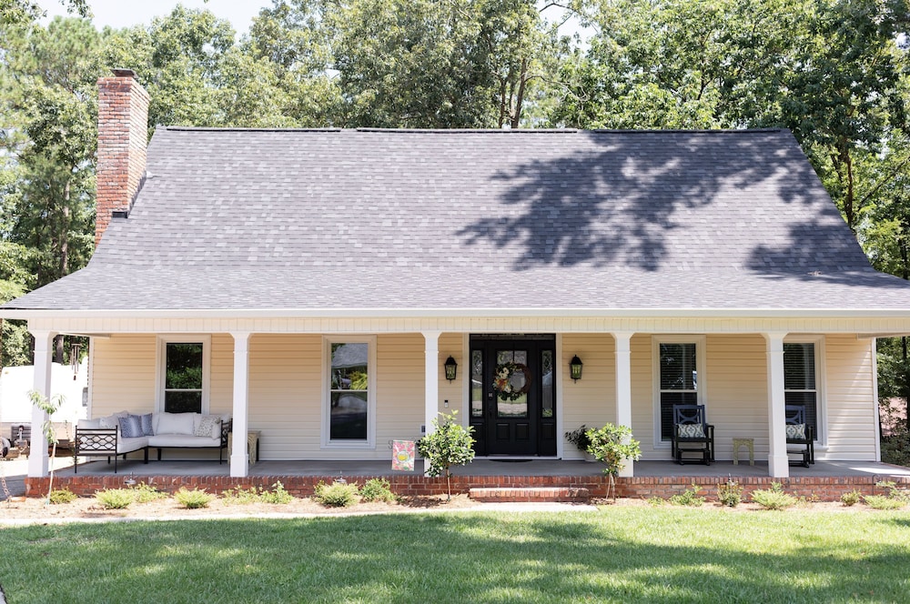 Spacious Woodbridge Cottage