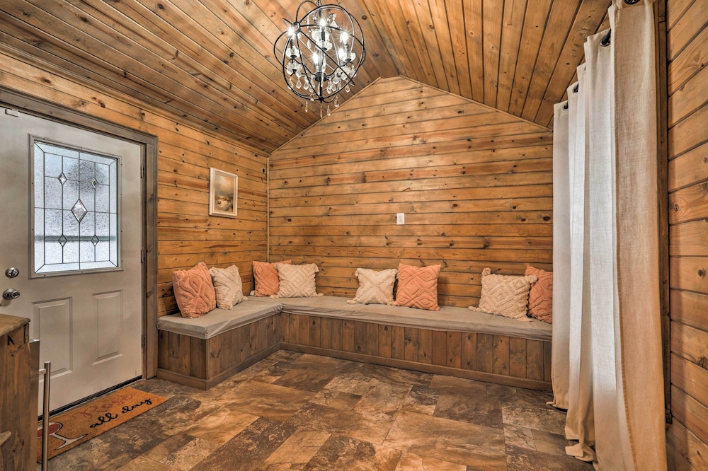 Charming Home w/ Bbq: 9 Mi to Chautauqua Lake! view 2