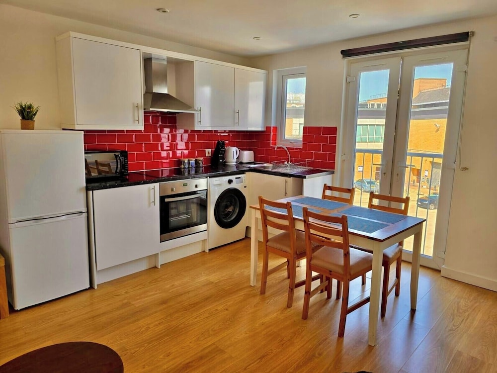 Cambridge Centre - Apartment - Sleeps 4 - Parking