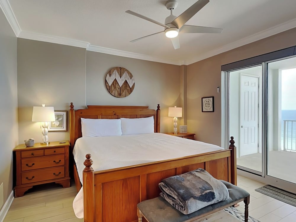 Regency Isle #908 by Southern Vacation Rentals