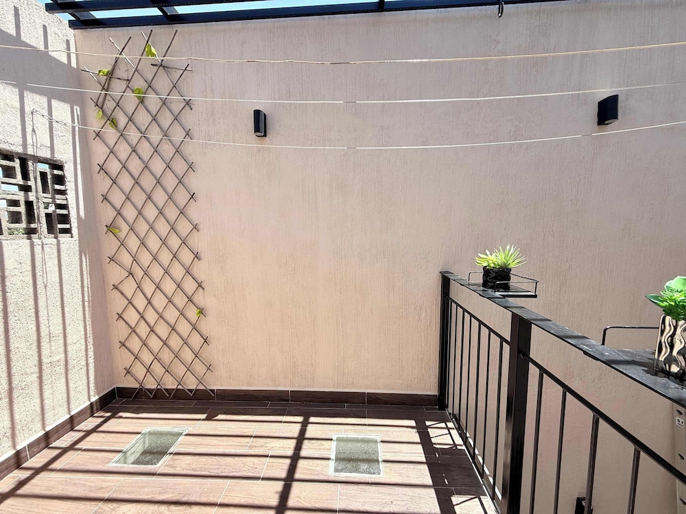 Private Jacuzzi Pool 2 Level House Private Coto
