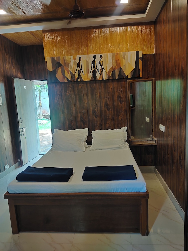 Green View Resort