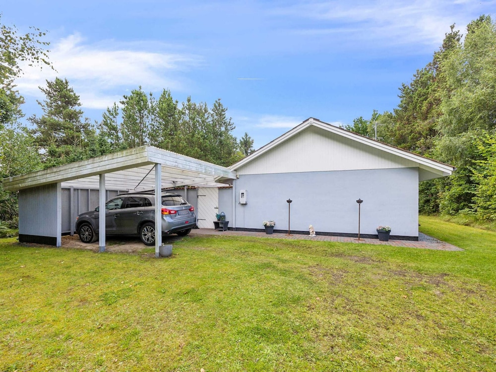 5 Person Holiday Home in Hals