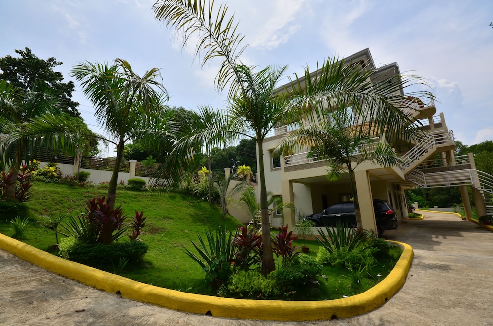 Villa de Sierra Vista