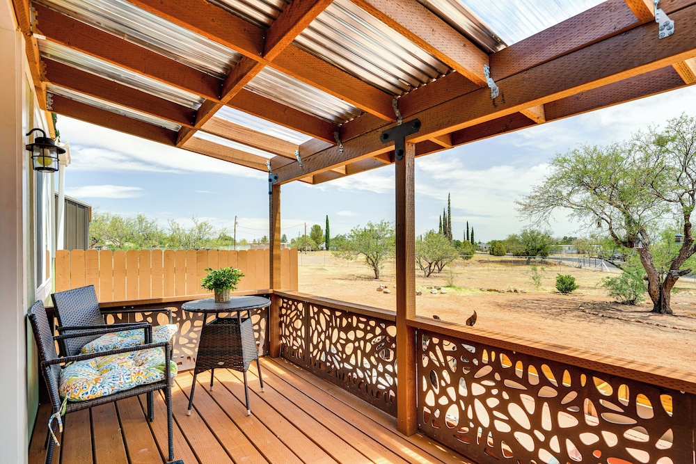 1 Acre, Home Office: Sierra Vista Gem 4 Mi to Dtwn