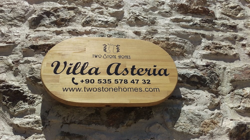 Two Stone Homes