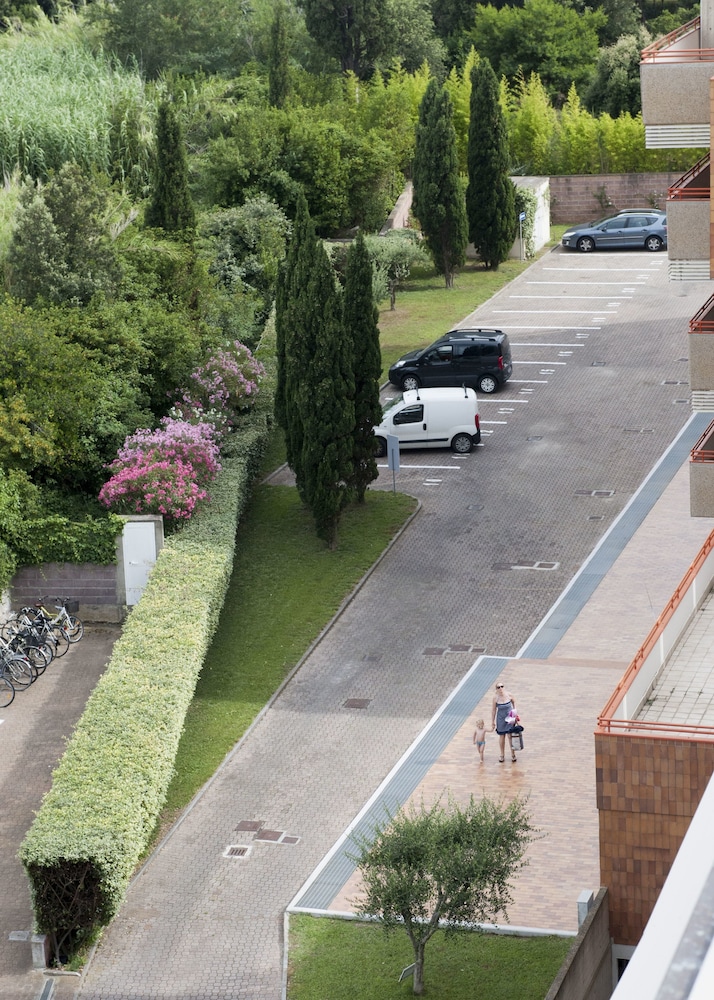 Suites Marilia Apartments