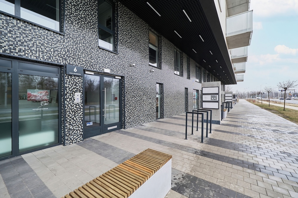 Apartment Wroclaw Architektow by Renters view 3