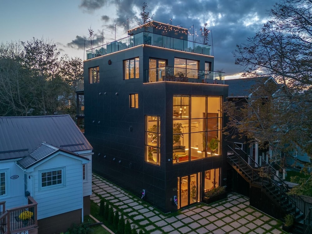 The Halifax Rooftop