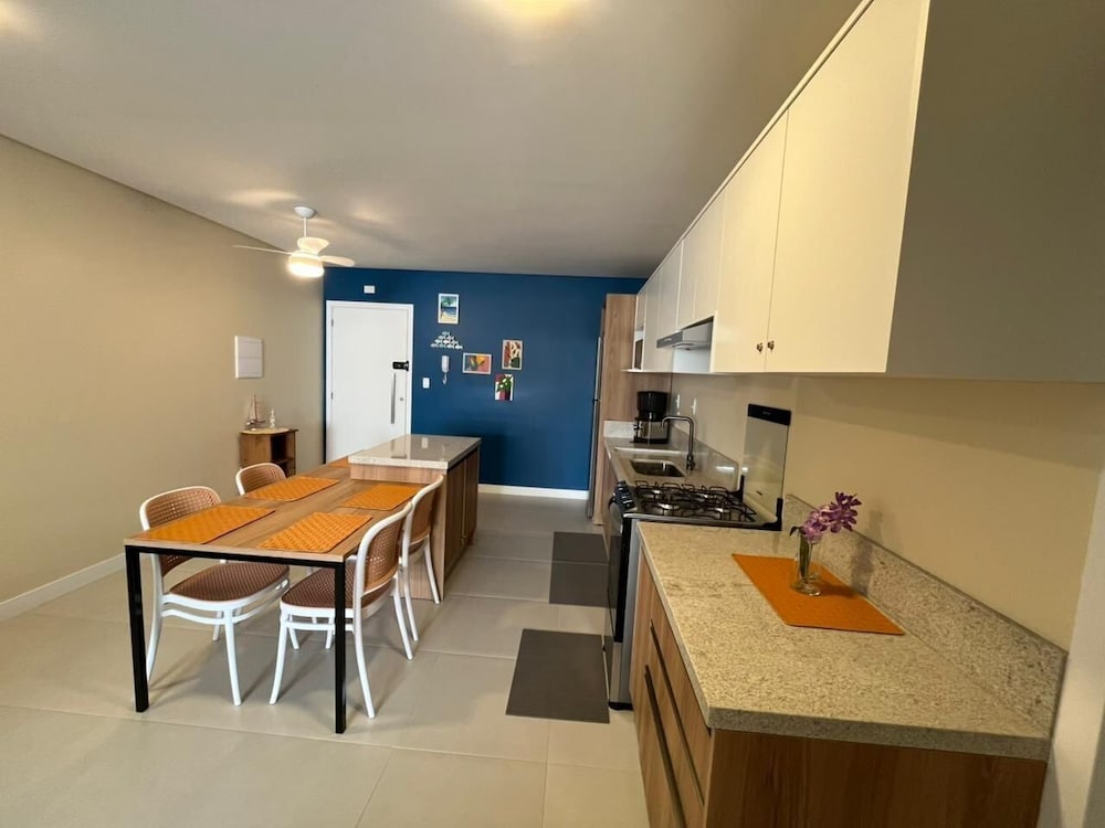 Full Stay in Condo With Pool Just 600 Meters From the Beach - Ccis