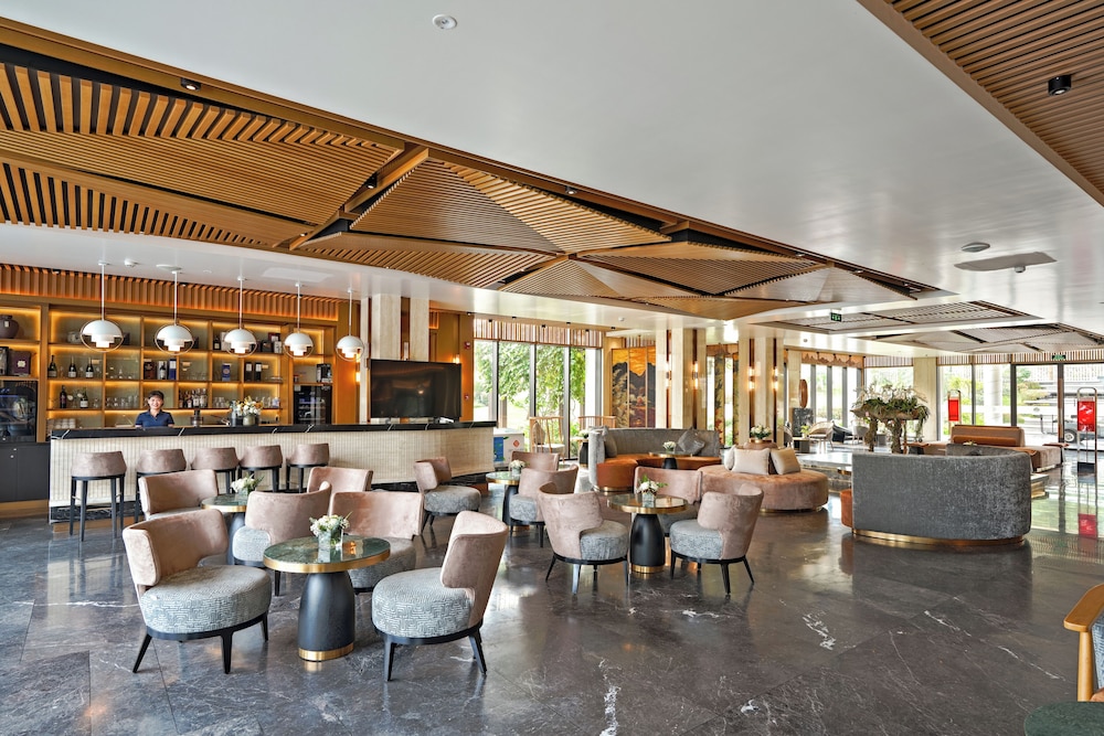 The Five Resort & Golf Hoang Gia Ninh Binh view 5