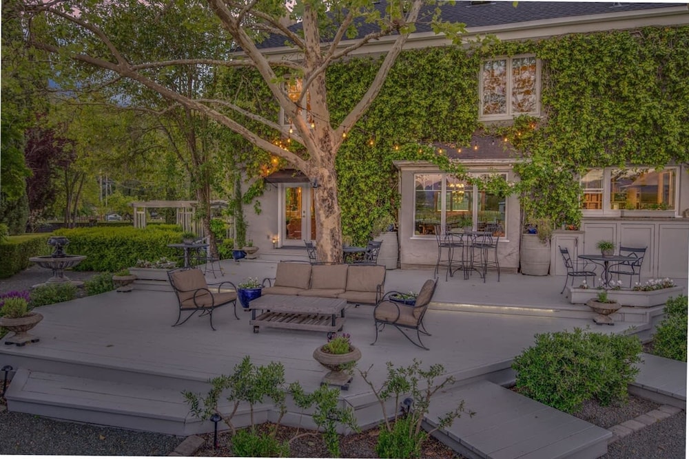 French Provencal Chateau in the Heart of Napa