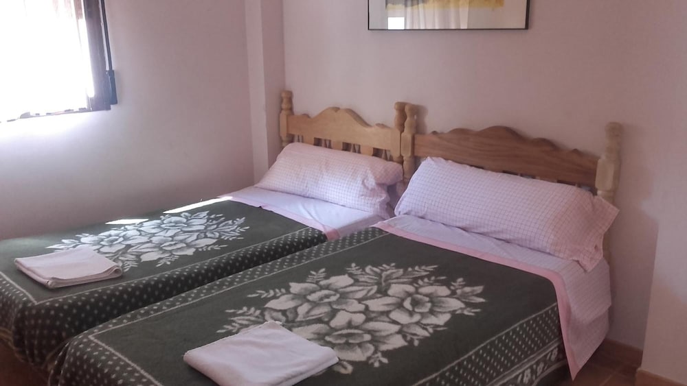Casa Rural Albergue Fuente Bellido - Hostel photo 3