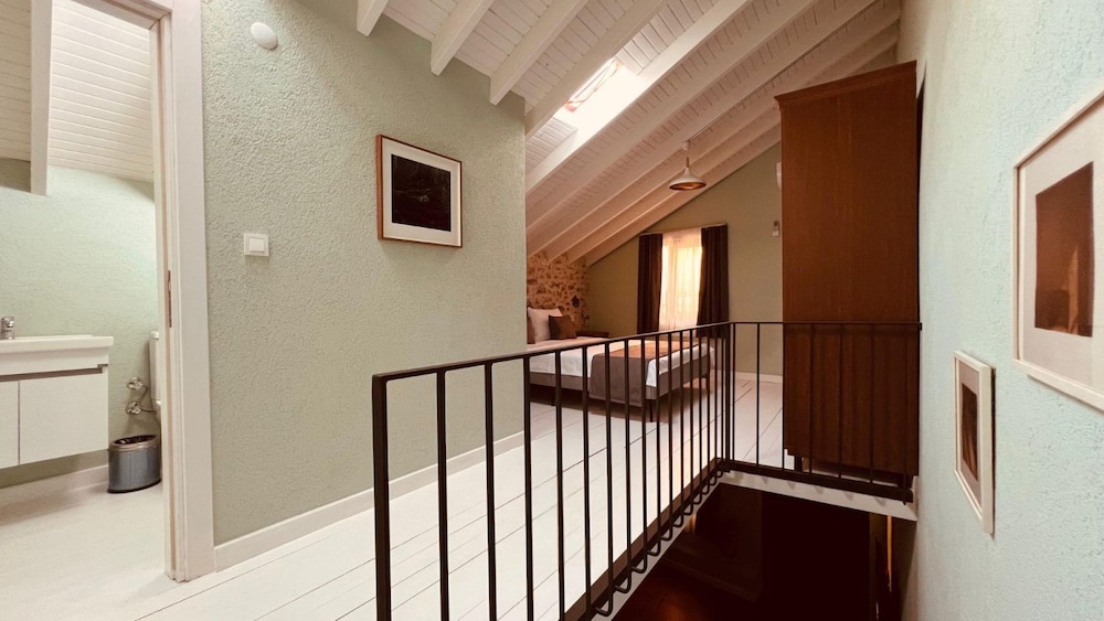 Hanole Macaron Guest House