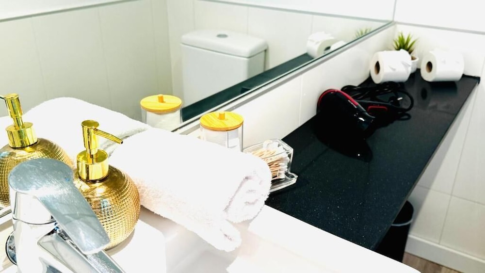 Deluxe Stay - Naffah Apartments