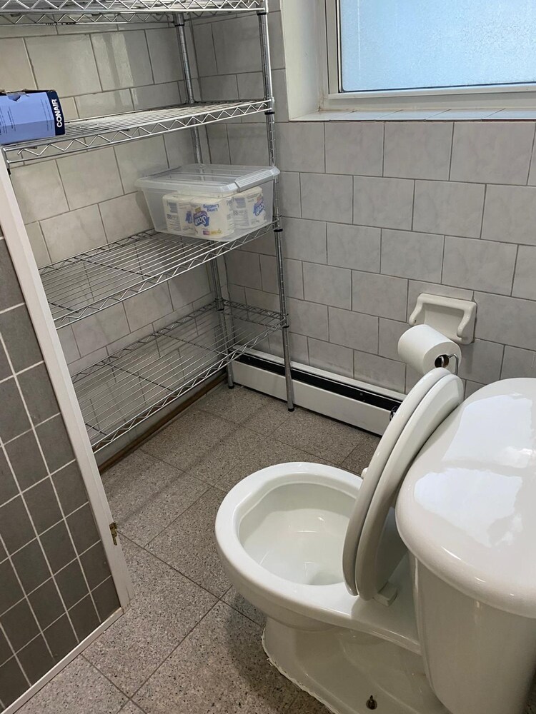 Prime Murray Hill 2 BR Gem