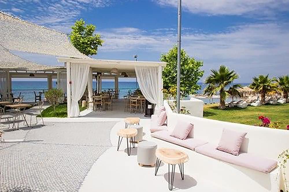 Stigmes Villas & Suites
