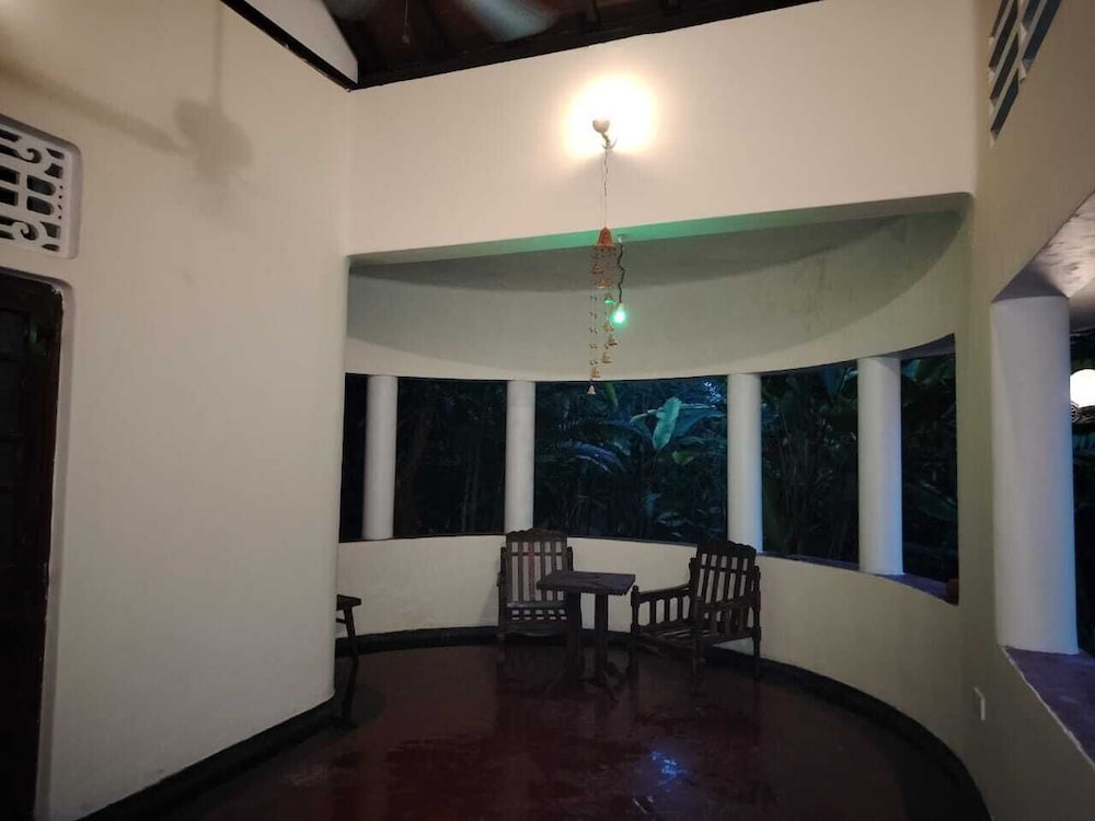 Thuru Sewana Villa