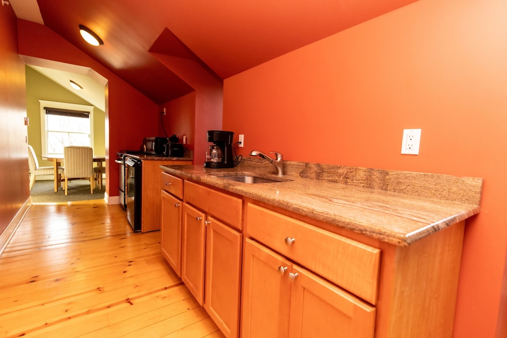 Furness Mansion - Property Image 68