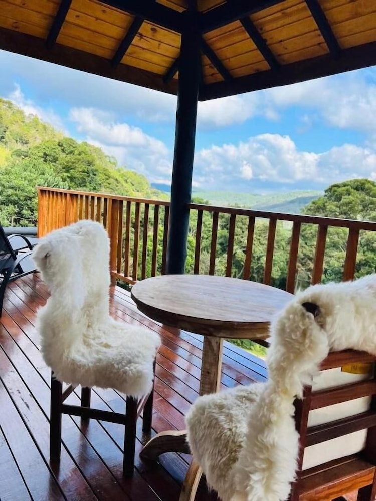 Chales Cabana