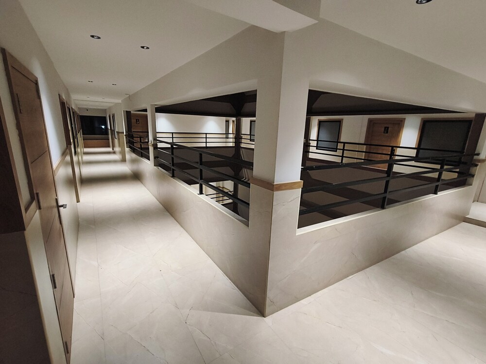 Hotel Beverly Plaza Kozhikode