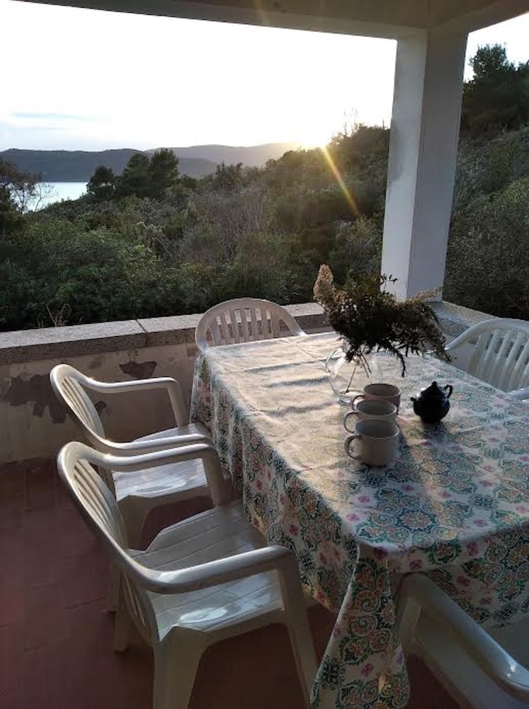 Villa With Garden and Terrace for 8 pax view 2